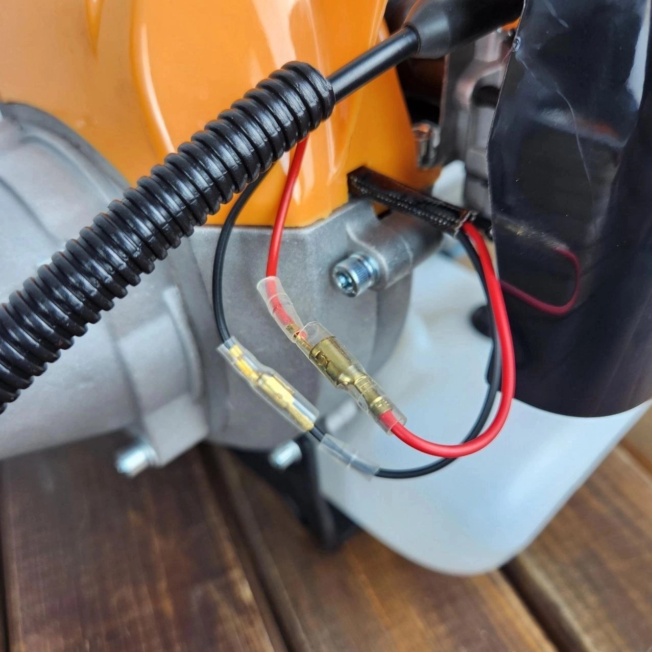 علف زن اینتیمکس مدل 060701 ۲ زمانه ۵۸ سی سی